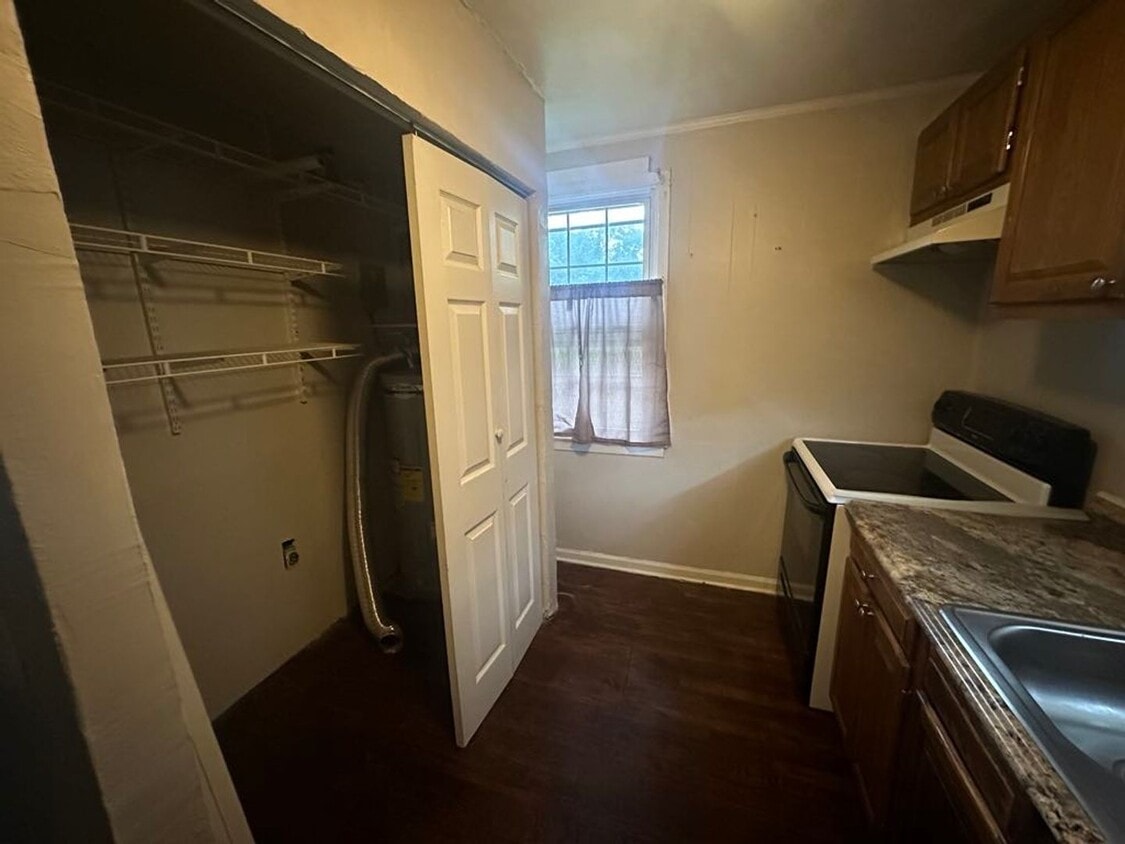 Foto del edificio - 1435 Abbott St NW