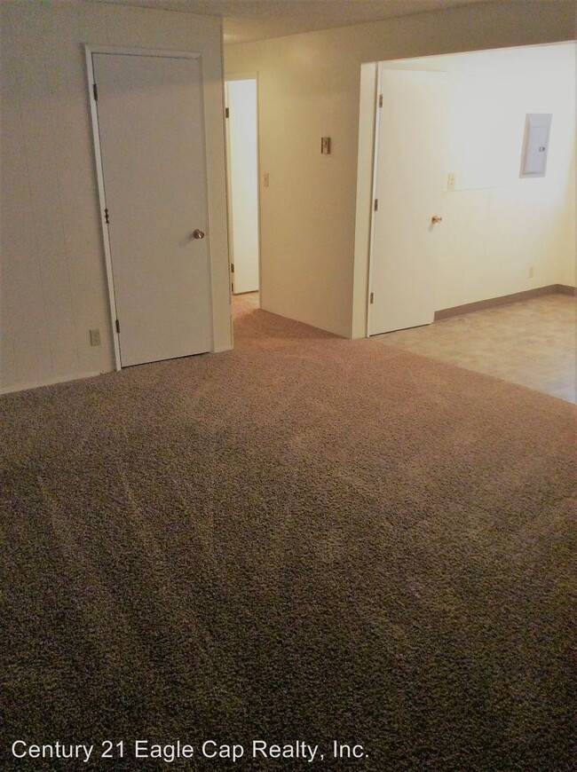 Foto del edificio - 611 12th St
