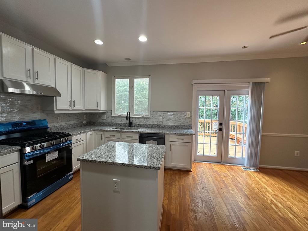 Primary Photo - 14838 Edman Cir