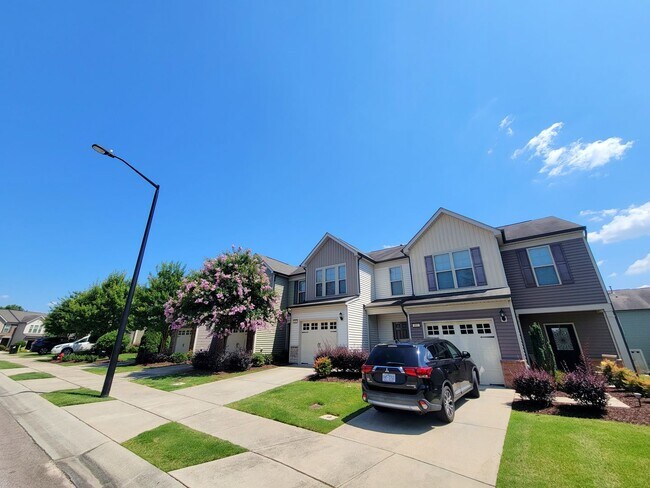 Foto del edificio - 104 Brier Crossings Loop