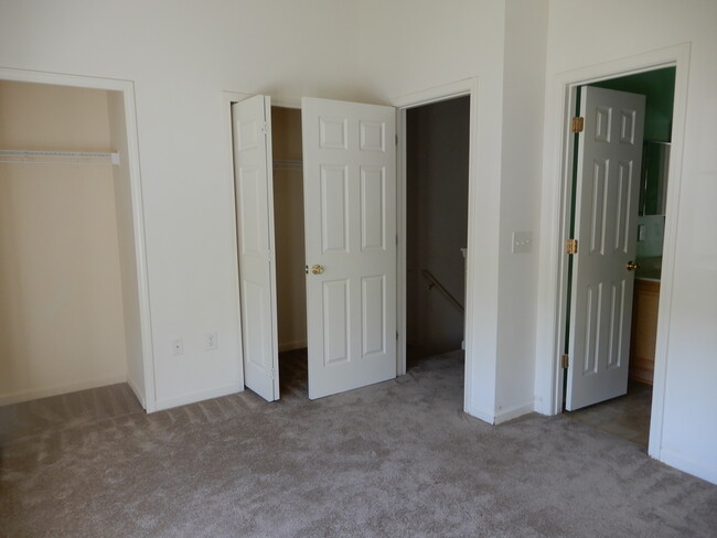Bedroom - 411 Seabert Rd