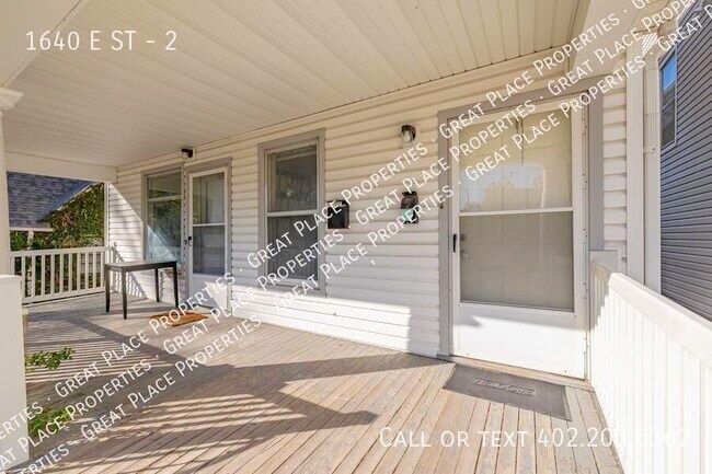 Foto del edificio - 1640 E ST-2