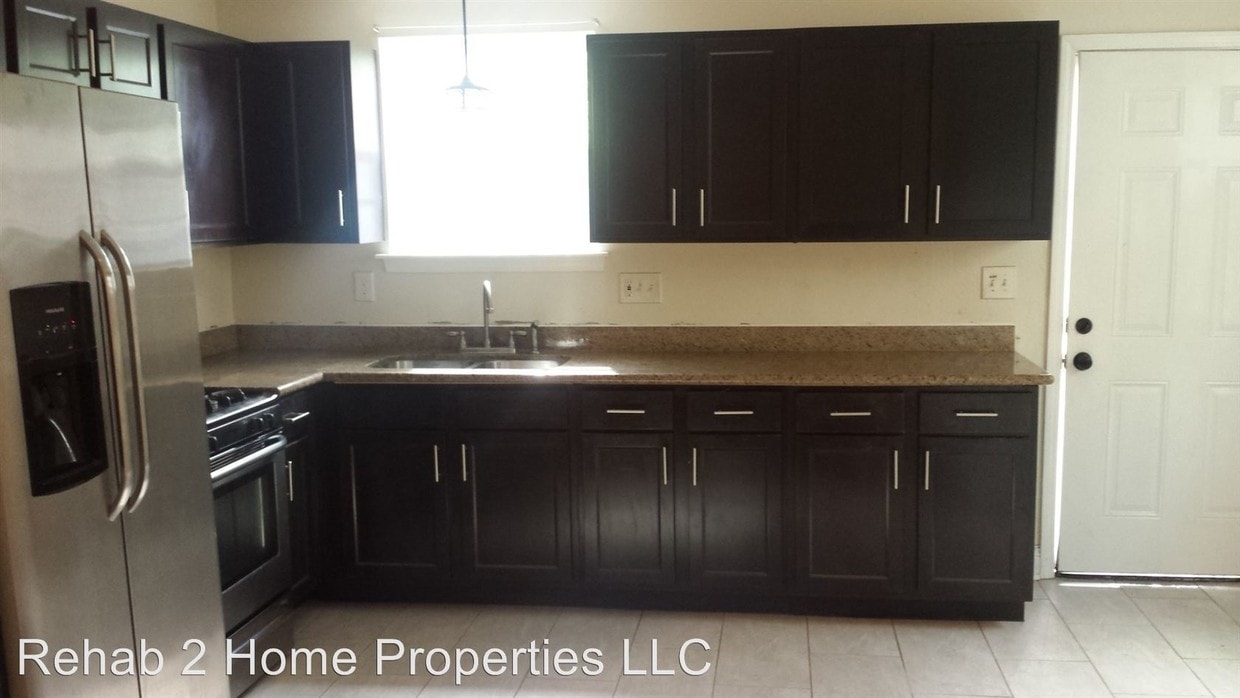 Foto principal - 1130 N Prieur St