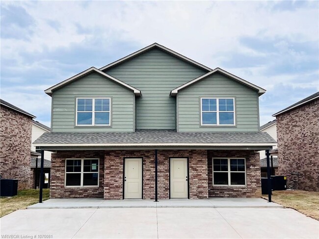 Building Photo - 9137 Brookstone Ln