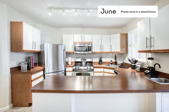 Foto del edificio - Room in Shared 3 bed/2 bath home in Capitol Hill