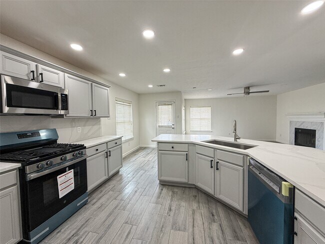 Building Photo - 18118 Mayfield Meadow Ln