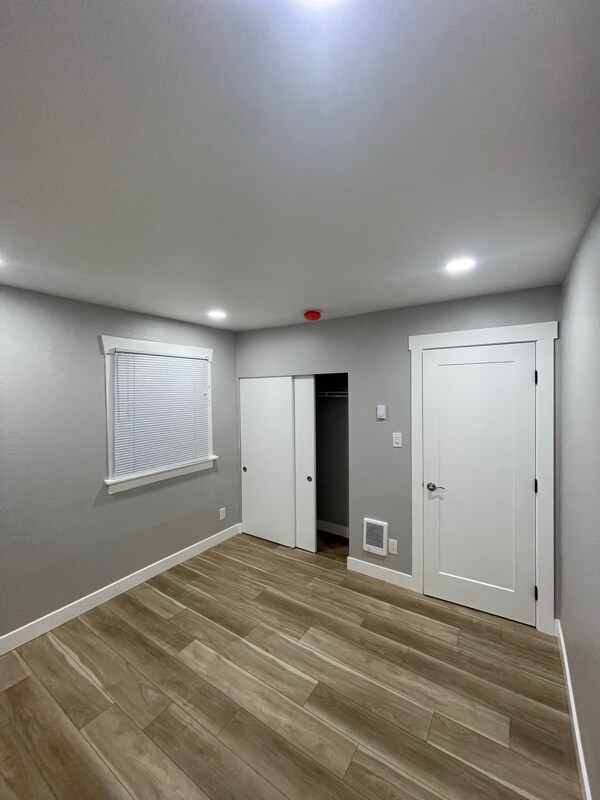 Foto del edificio - 9820 Veterans Dr SW