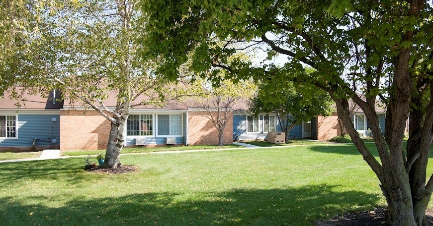 Primary Photo - Hayes Manor