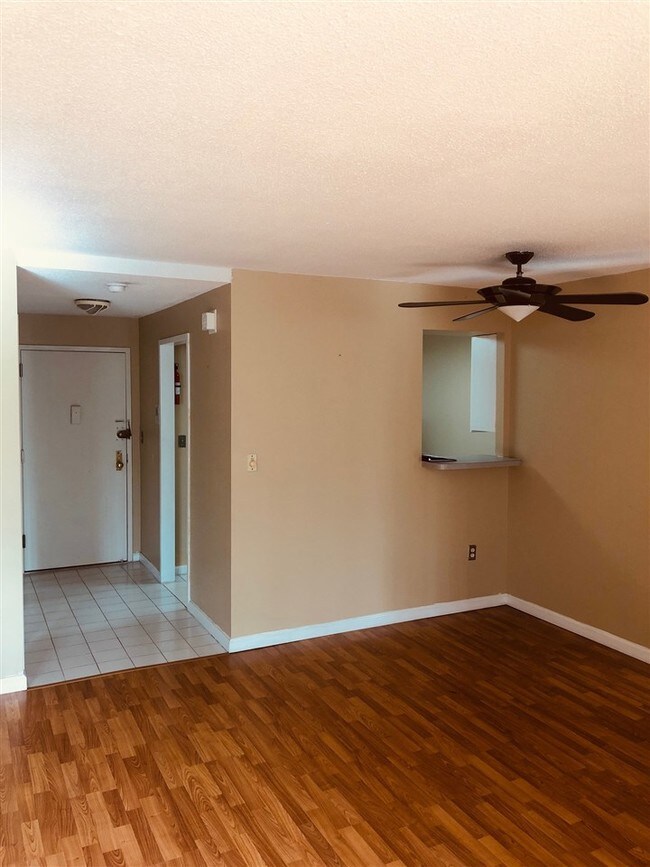 133 Harmon Cove Tower, Secaucus, NJ 07094 House Rental in Secaucus