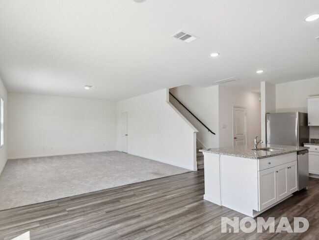 Foto del edificio - 5601 Portlaw Ln