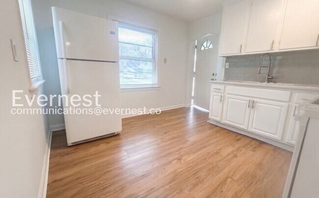 Building Photo - 20600 Watson Rd