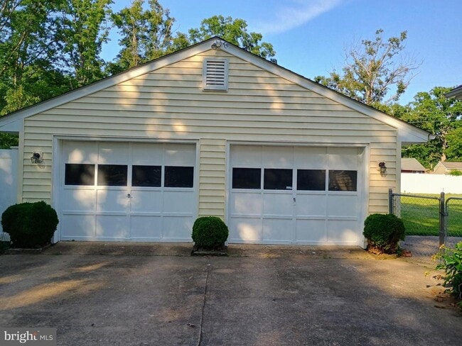 Building Photo - 40 Blair Rd