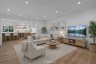 Building Photo - 5730 Stansbury Ave