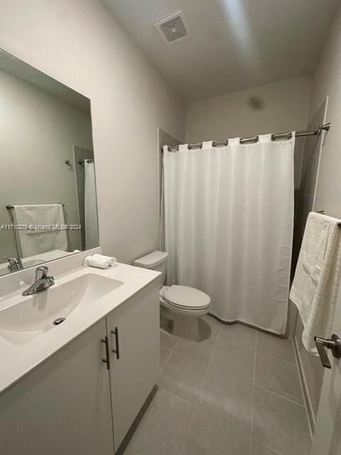 Foto del edificio - 2667 SE 11th St