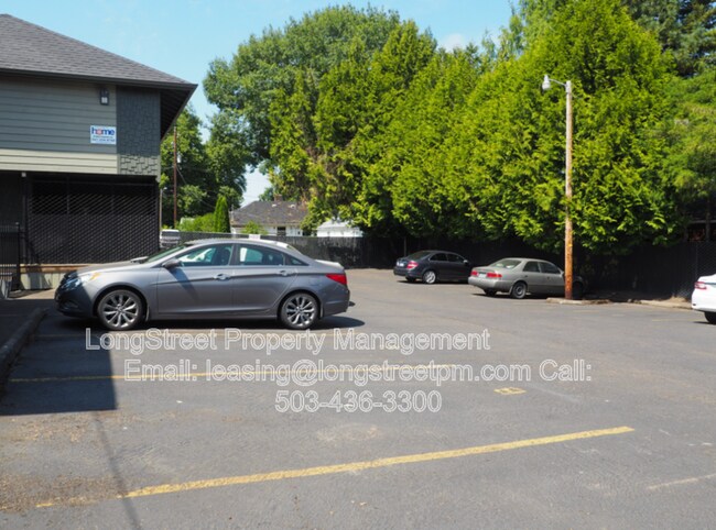 Foto del edificio - 2615 NW Harrison Blvd