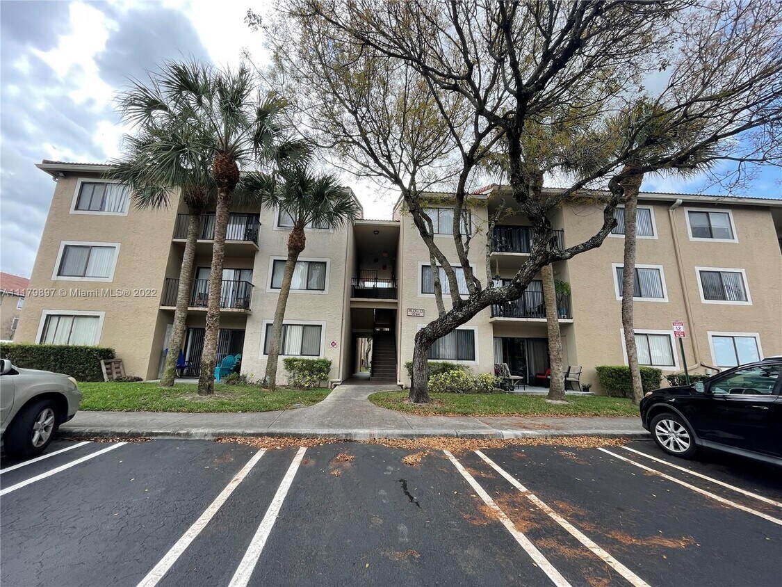 9244 W Atlantic Blvd Unit 1237, Coral Springs, FL 33071 Condo for