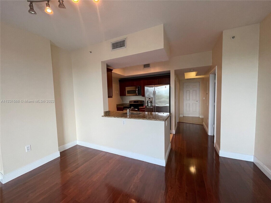 7275 SW 90th Way Unit 304, Kendall, FL 33156 Condo for Rent in