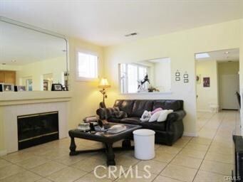 Building Photo - 2030 Villa Del Lago Dr