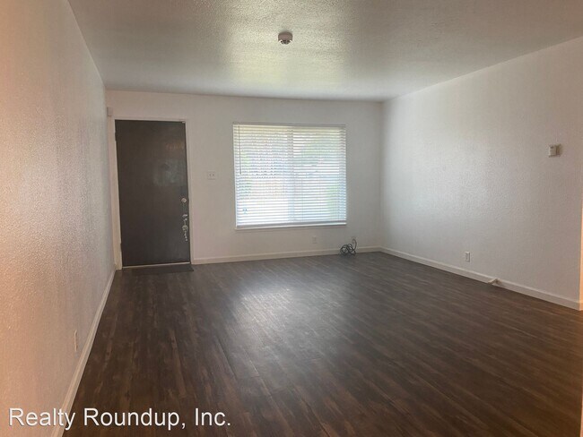 Foto del edificio - 4 br, 2 bath House - 4645 Hibiscus Rd