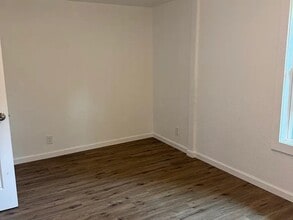 Building Photo - 7911 Rustic Forest Dr