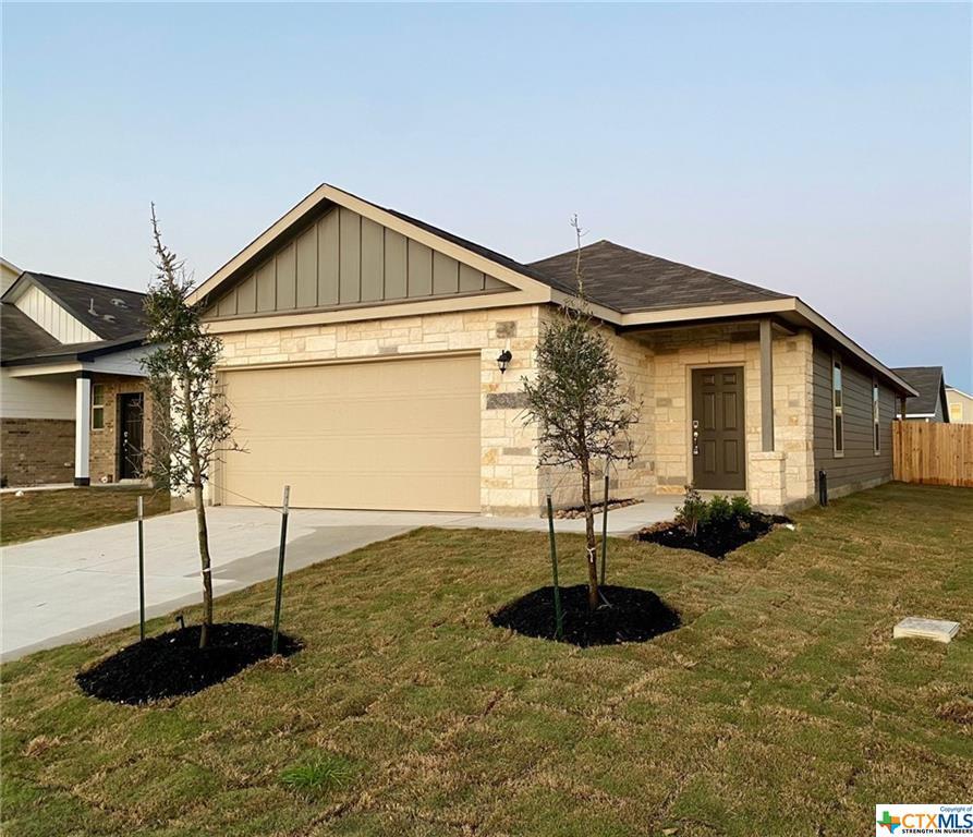 Primary Photo - 2440 Dielman Dr