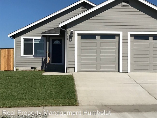 Foto del edificio - 1845-1847 Edeline Ave