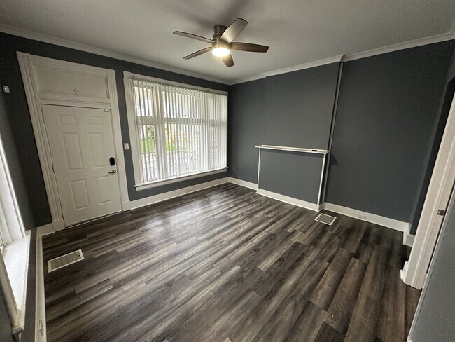 Foto del edificio - 3318 Graydon Ave
