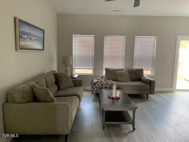 Foto del edificio - 703 N Main Ave