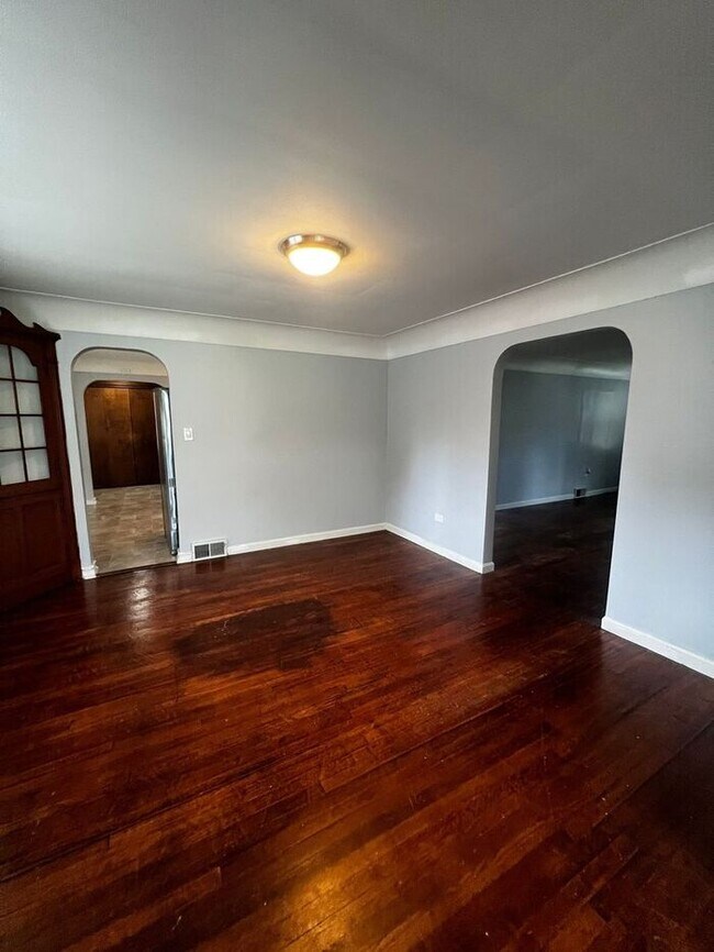 Foto del edificio - 4174 Root Rd