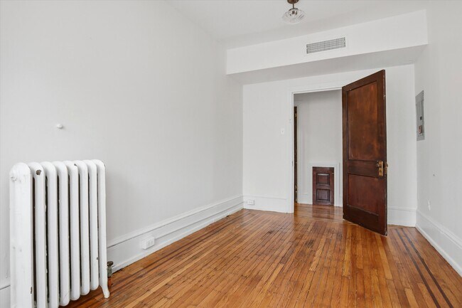 Foto del edificio - 420 Lyceum Ave