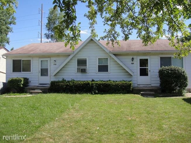 Primary Photo - 2 br, 1 bath Duplex - 708 Armstrong Rd