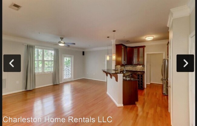 Building Photo - 1425 Cambridge Lakes Dr