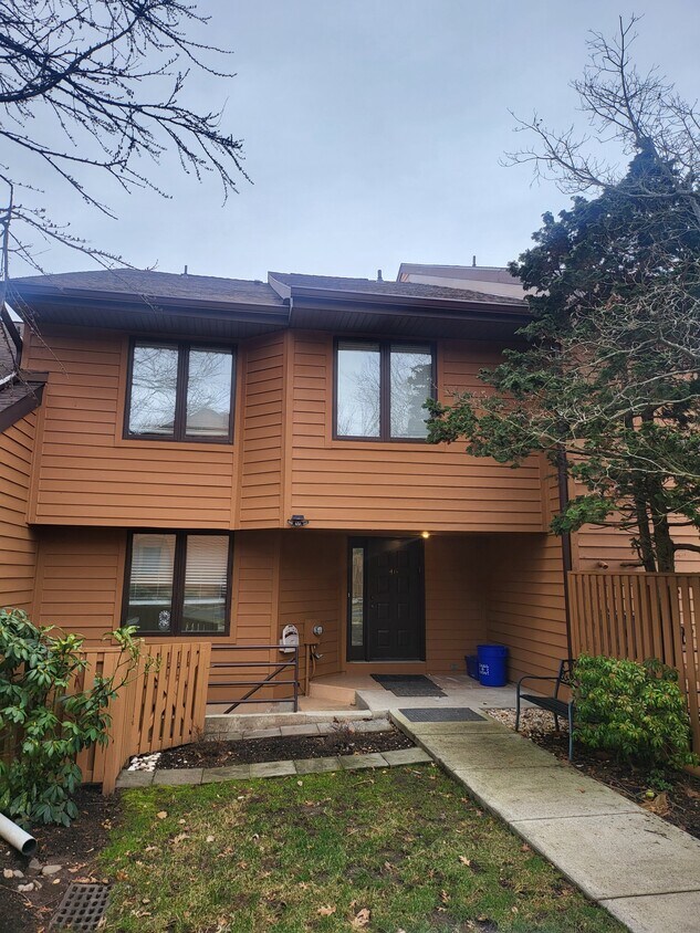 46 Sayre Dr, Princeton, NJ 08540 Townhome Rentals in Princeton NJ