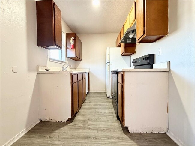 Foto del edificio - 102 NW K St