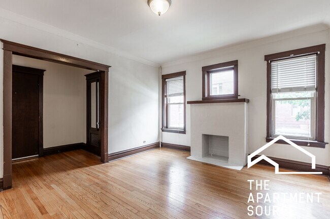 Foto del edificio - 3445 W Schubert Ave