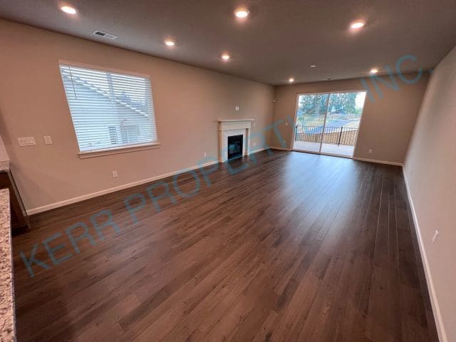Building Photo - 37343 Sockeye St