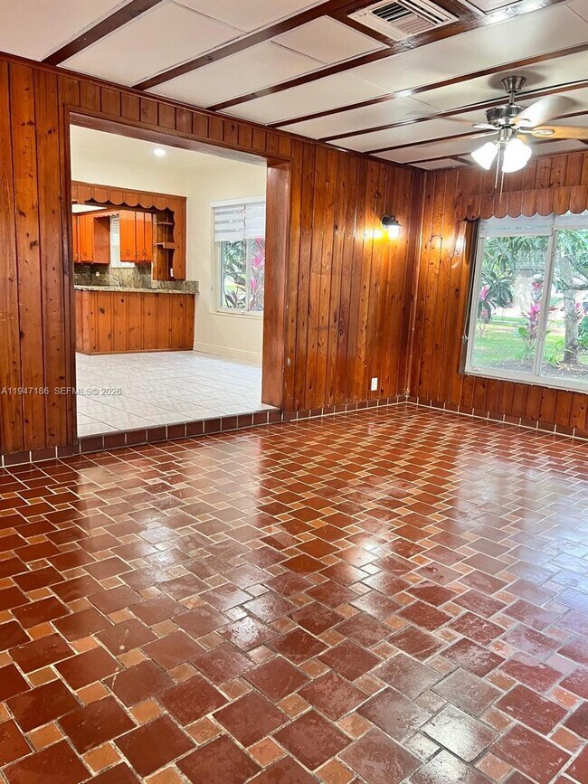 Building Photo - 3100 SW 97th Ave