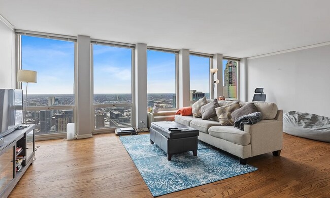 Foto del edificio - 111 E Chestnut St