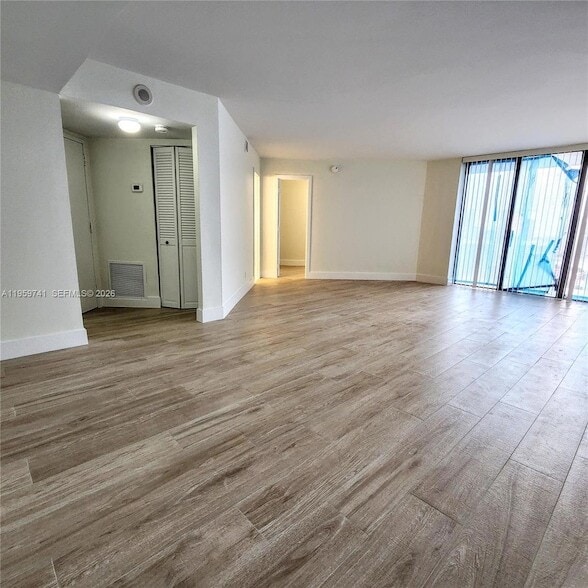 Photo - 18181 NE 31st Ct Apartment