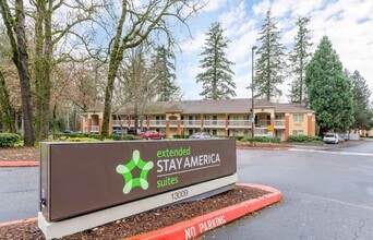 Building Photo - Furnished Studio-Portland - Tigard