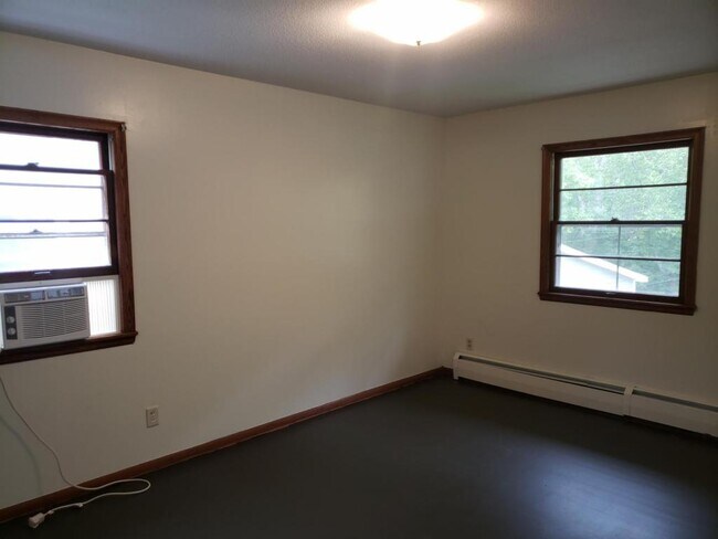 Foto del edificio - 1251 Circle Terrace Boulevard NE