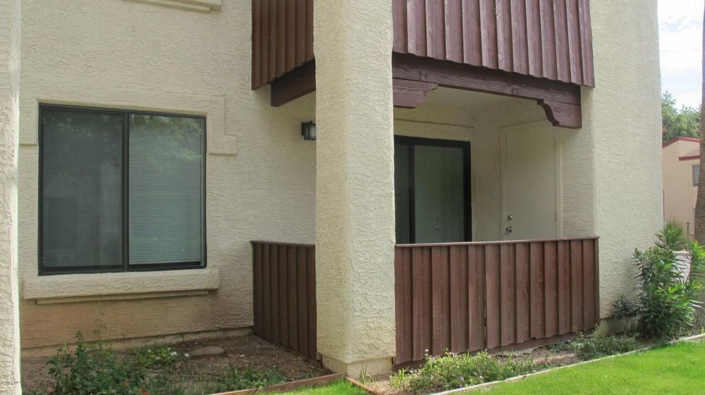 Foto principal - 2BR/2BA ground floor condo