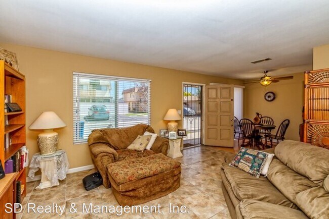 Building Photo - 2 br, 1 bath House - 10018 SANTANA RANCH