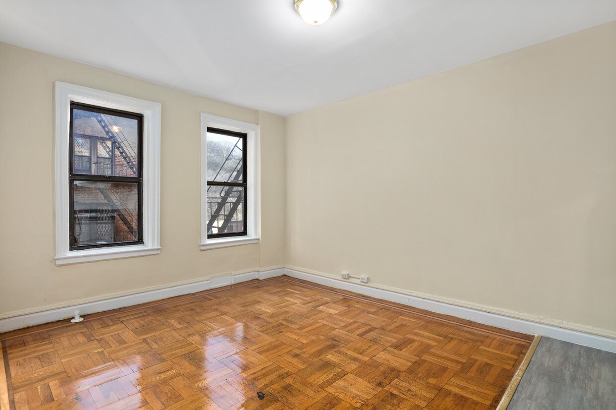 Primary Photo - 468 W 148th St
