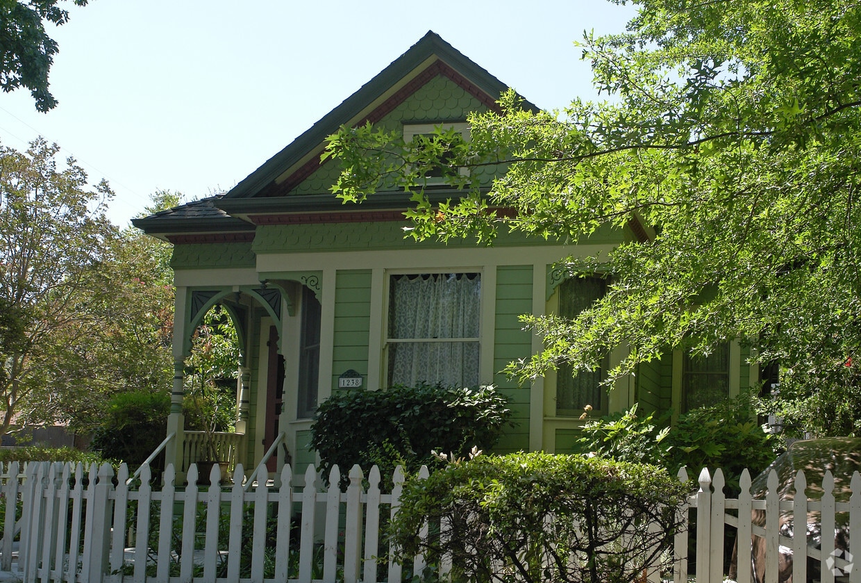 1238 Estudillo St, Martinez, CA 94553 Apartments in Martinez, CA