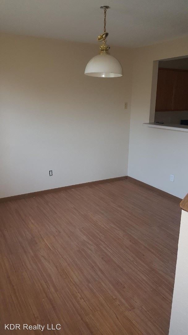 Foto del edificio - 411-413 N Spruce St
