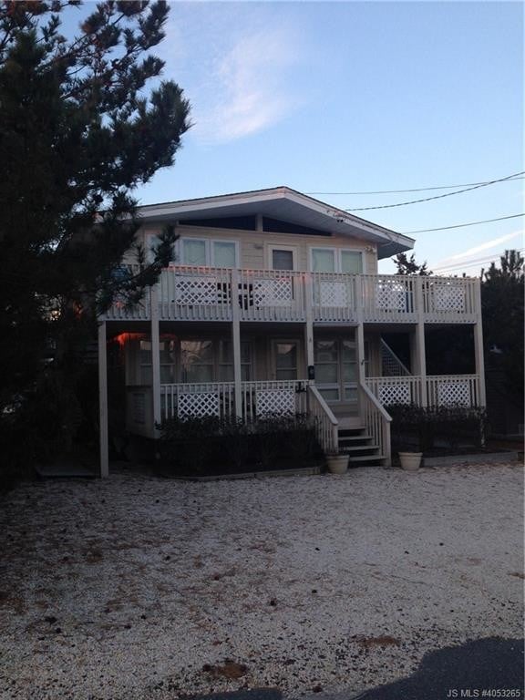 Primary Photo - 6 E Mercer Ave