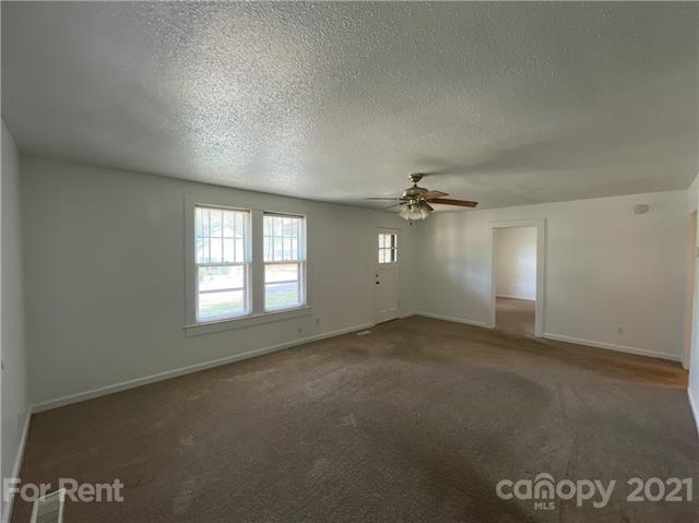 Foto del edificio - 500 Sanford St