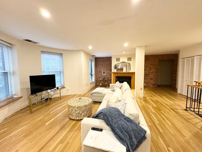 Foto del edificio - 87 Gainsborough St