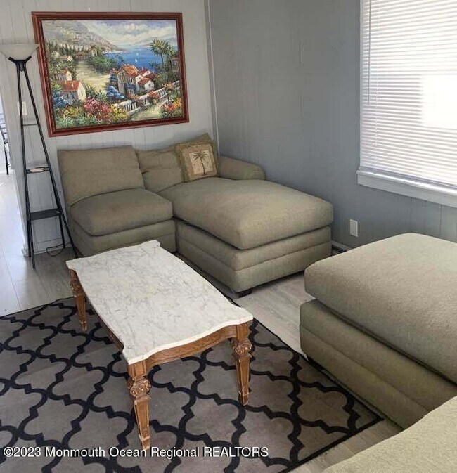 Foto del edificio - 103 16th Ave